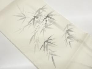 絽銀彩竹に笹模様刺繍開き名古屋帯（額縁仕立て）